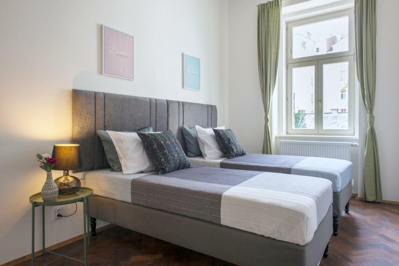 Kent Ridge Loft Leilighet Praha Eksteriør bilde