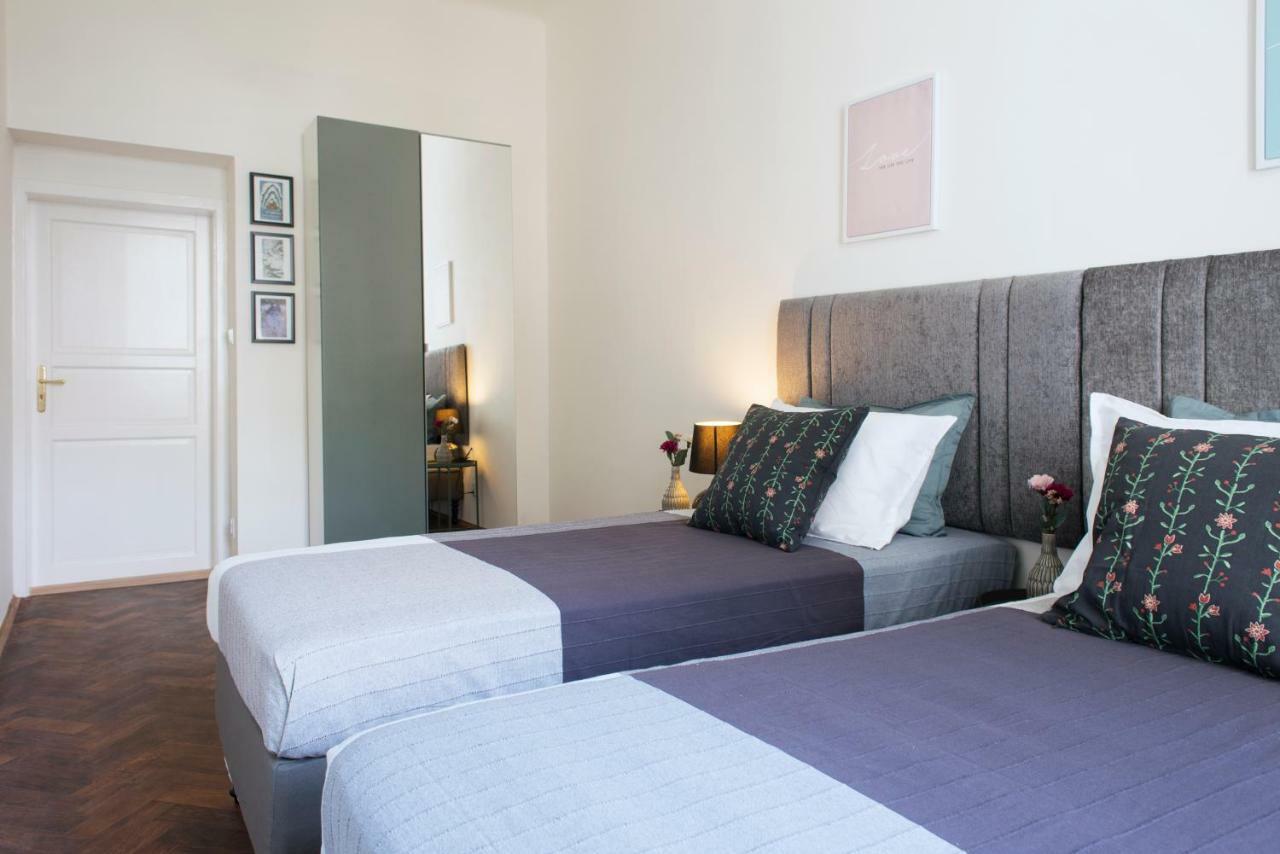 Kent Ridge Loft Leilighet Praha Eksteriør bilde
