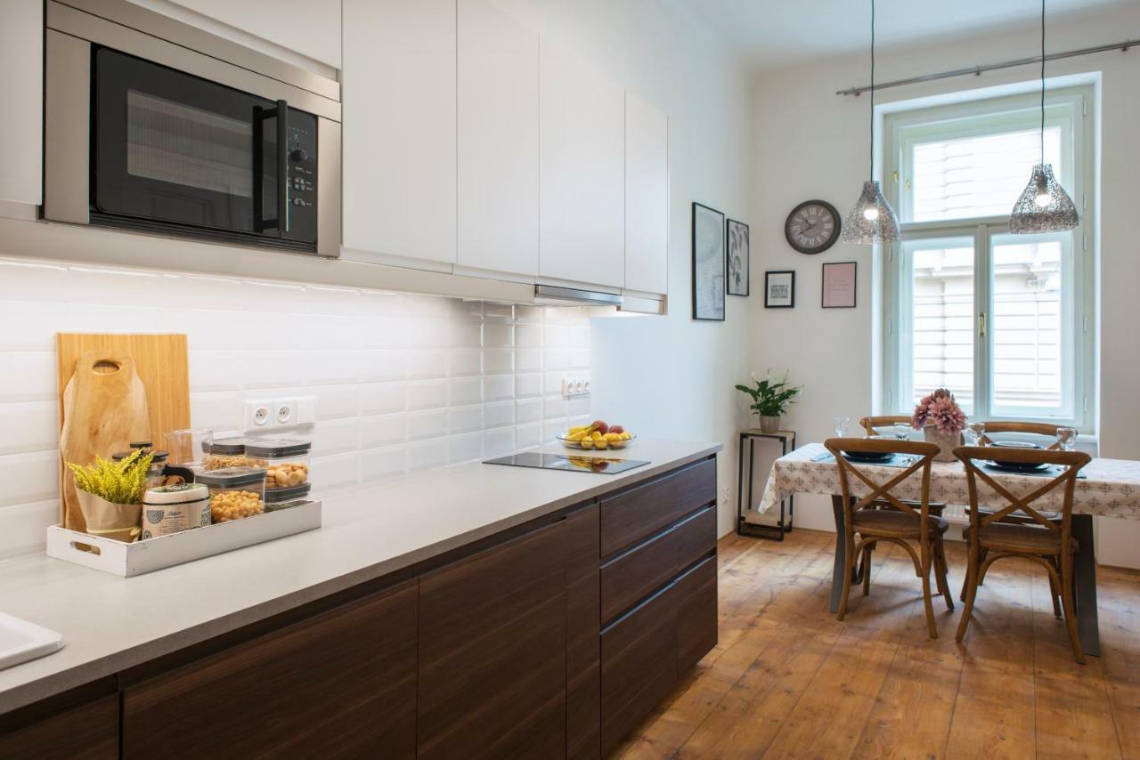 Kent Ridge Loft Leilighet Praha Eksteriør bilde
